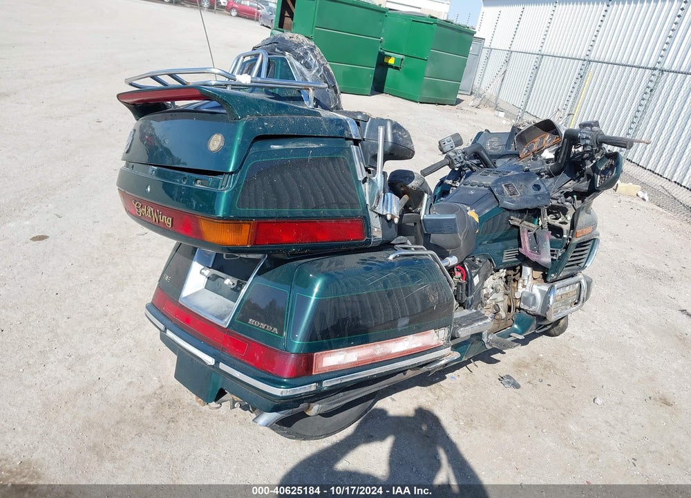 1997 HONDA GL1500 SE12 VIN: 1HFSC2237VA900078
