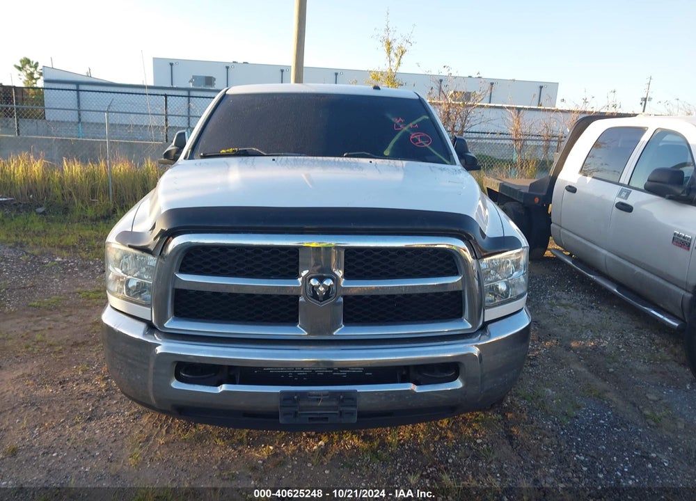 2015 RAM 3500 TRADESMAN VIN: 3C63R2CLXFG504085