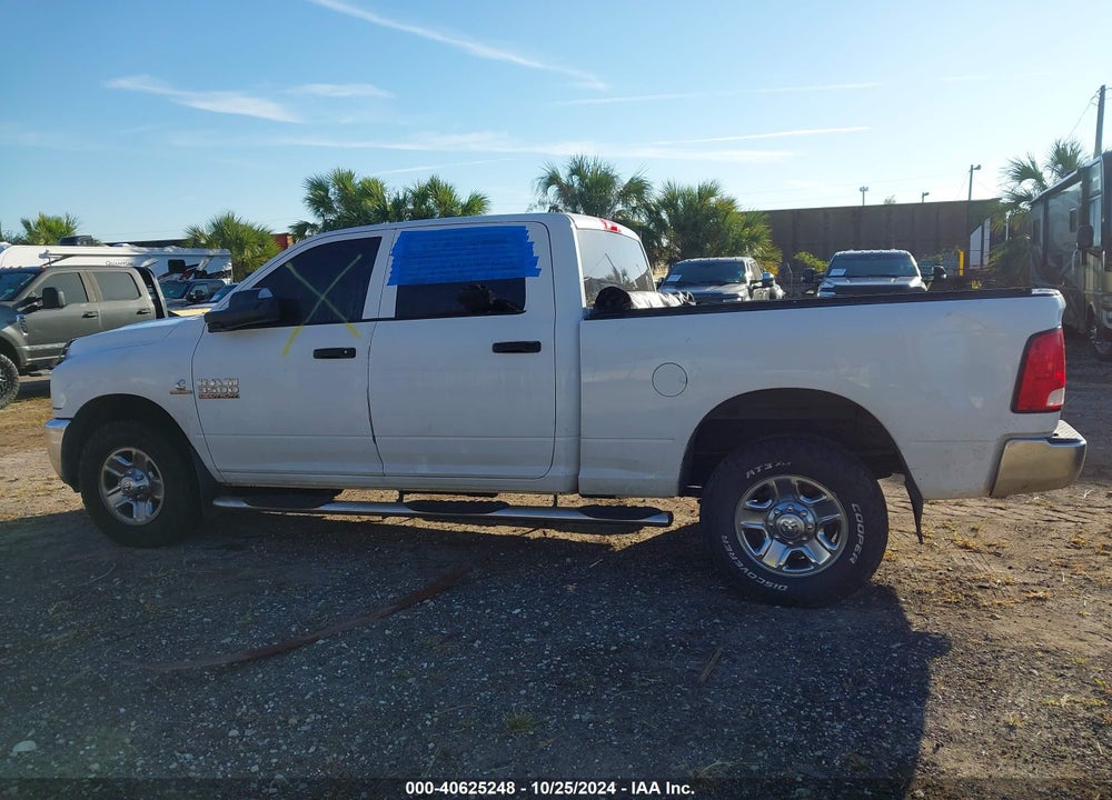 2015 RAM 3500 TRADESMAN VIN: 3C63R2CLXFG504085