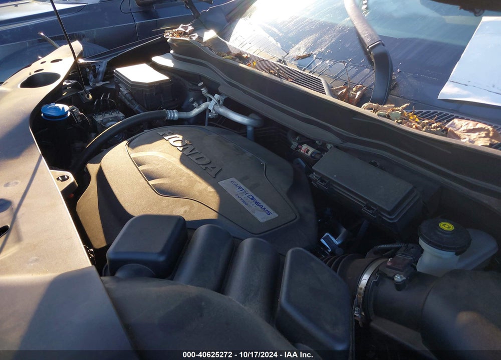 2018 HONDA PILOT EX-L VIN: 5FNYF5H50JB029077