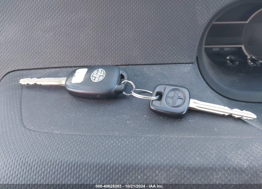 2013 SCION XB VIN: JTLZE4FE4DJ040816