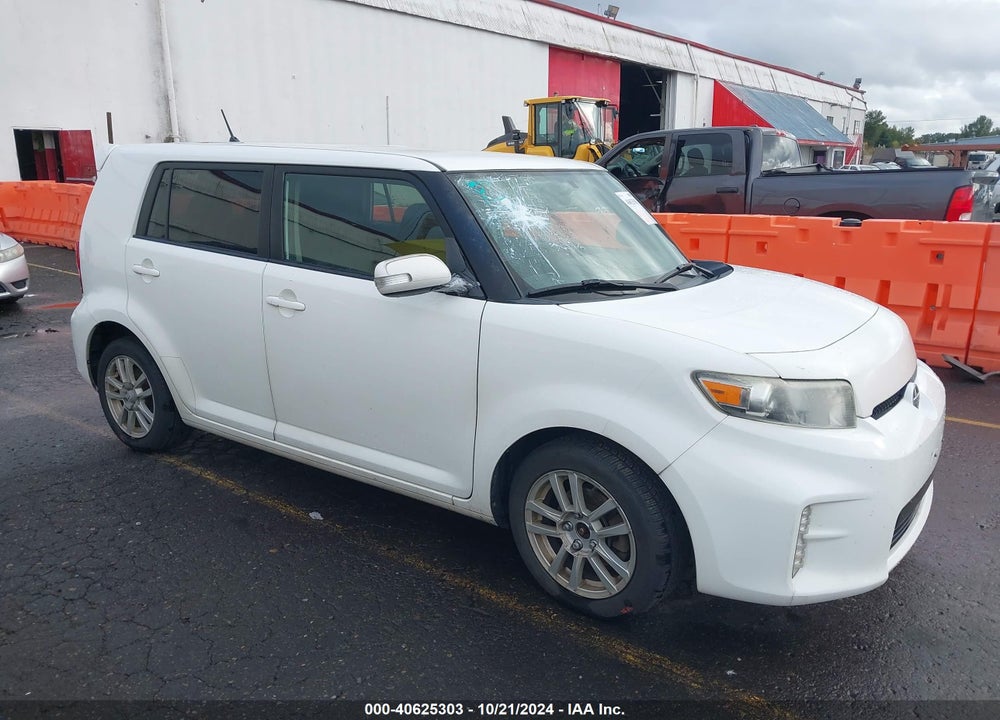 2013 SCION XB VIN: JTLZE4FE4DJ040816