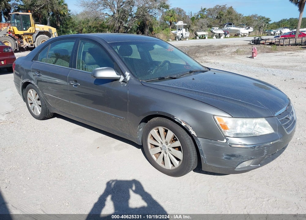 2009 HYUNDAI SONATA LIMITED V6 VIN: 5NPEU46F09H511575