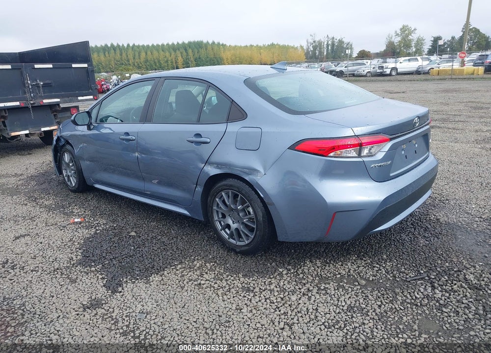 2021 TOYOTA COROLLA LE VIN: 5YFEPMAE1MP208385