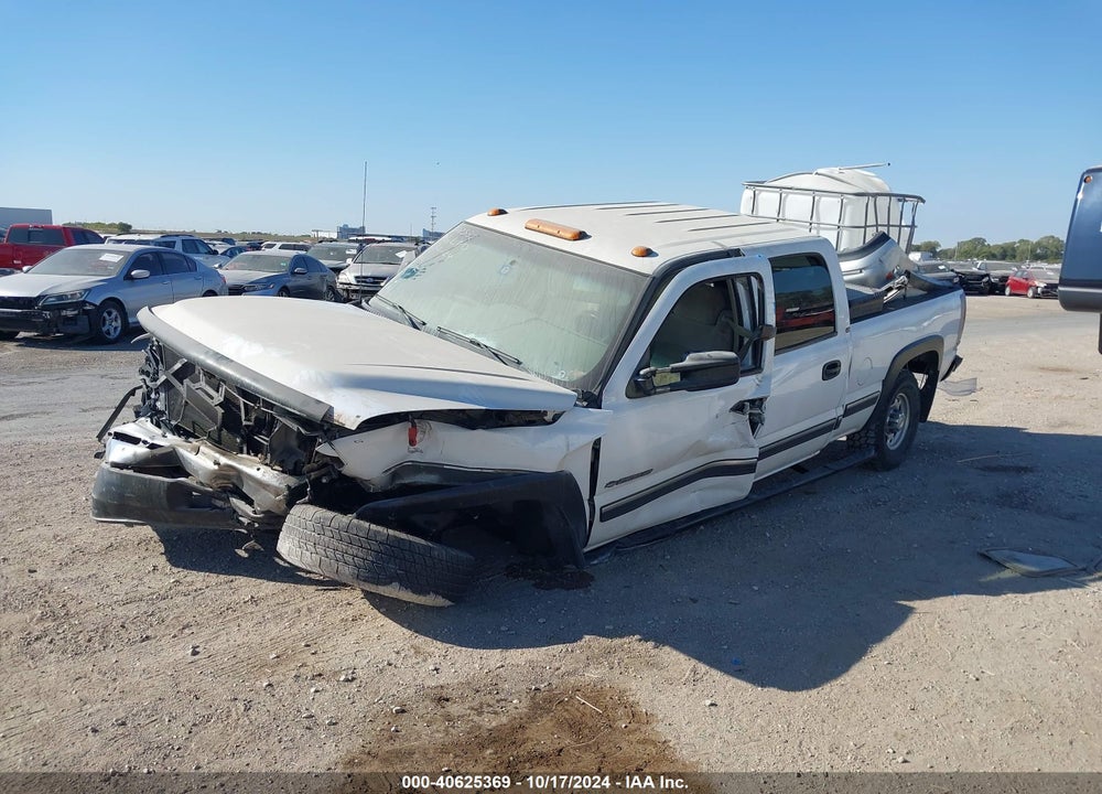 2002 CHEVROLET SILVERADO 2500HD LS VIN: 1GCHC23U12F118028