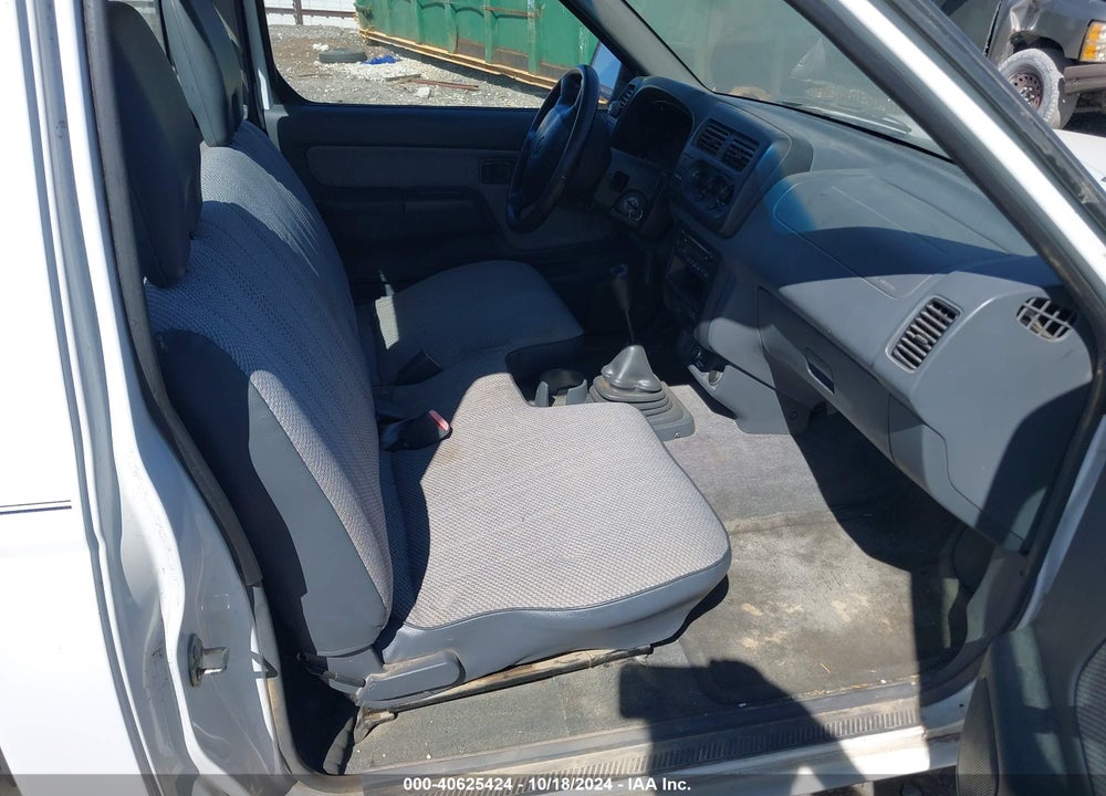 2001 NISSAN FRONTIER XE VIN: 1N6DD21S51C385098