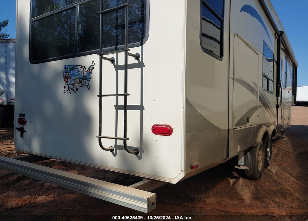 2018 FOREST RIVER COLUBUS 298RLC  /COMPASS SERIES VIN: 4X4FCMF2XJ6009380