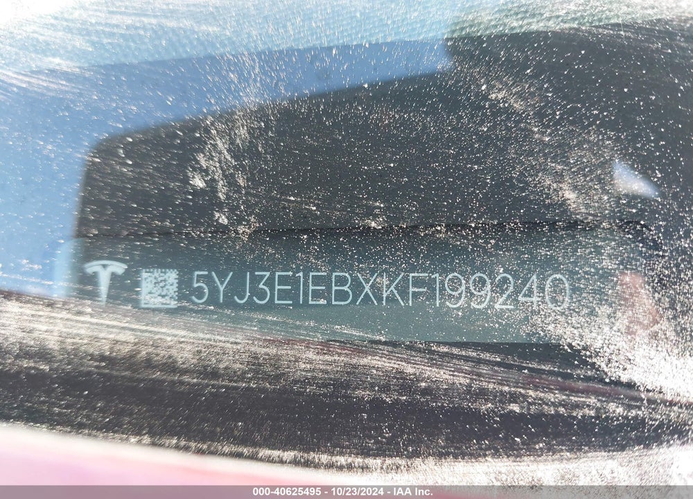 2019 TESLA MODEL 3 VIN: 5YJ3E1EBXKF199240
