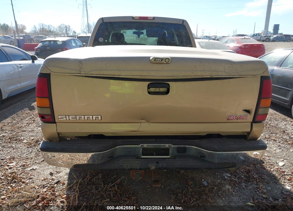 2004 GMC SIERRA 2500HD SLT VIN: 1GTHK23244F229497