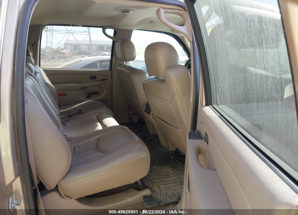2004 GMC SIERRA 2500HD SLT VIN: 1GTHK23244F229497