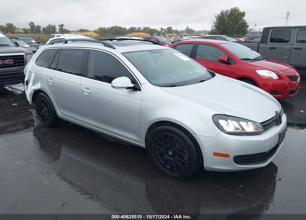 2014 VOLKSWAGEN JETTA SPORTWAGEN 2.0L TDI VIN: 3VWPL7AJ2EM621439