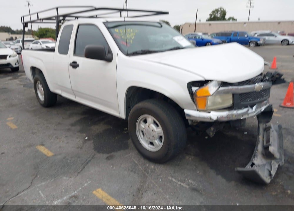 2005 CHEVROLET COLORADO VIN: 1GCCS196058224415