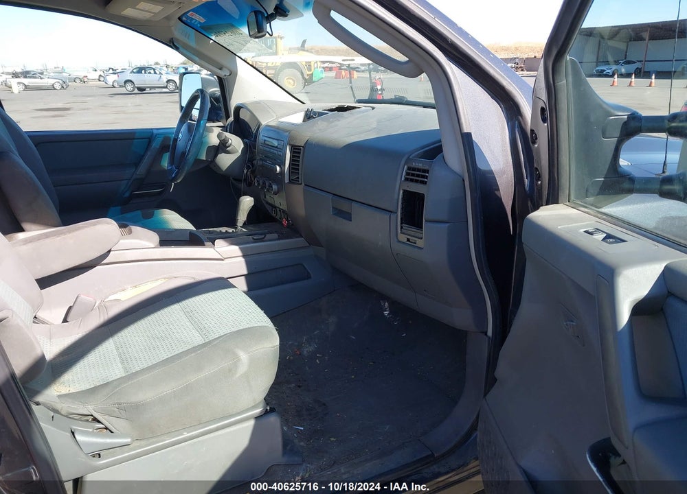 2006 NISSAN TITAN SE VIN: 1N6AA06B86N528971