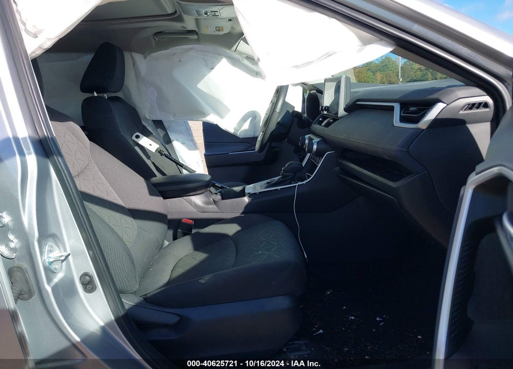 2024 TOYOTA RAV4 HYBRID XLE VIN: 4T3RWRFV1RU112652