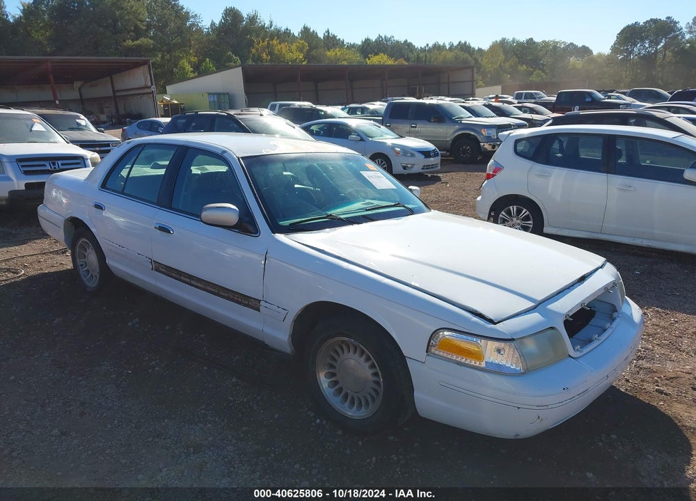2001 FORD CROWN VICTORIA LX VIN: 2FAFP74W61X185760