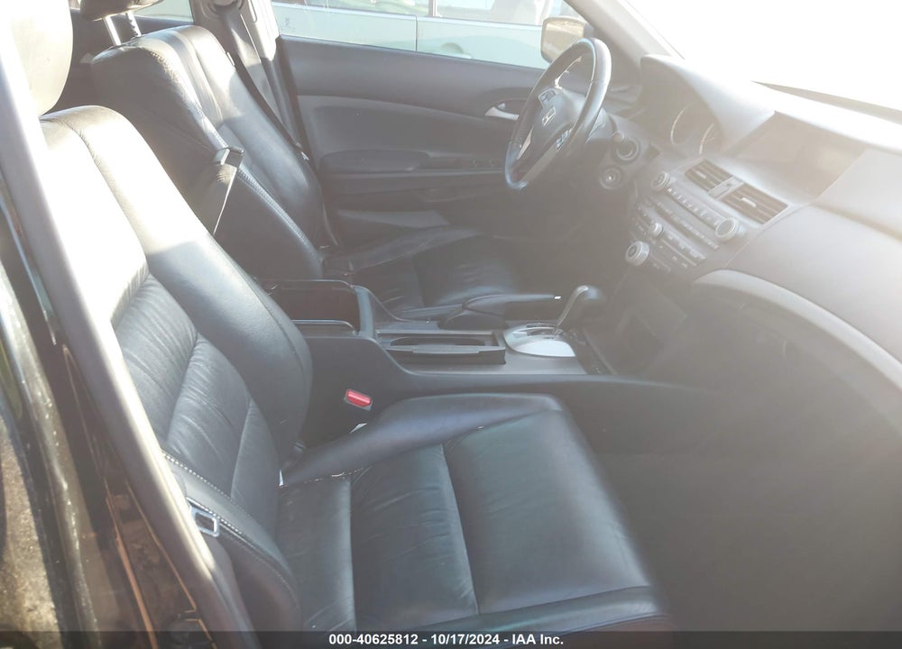 2011 HONDA ACCORD 2.4 SE VIN: 1HGCP2F60BA027312