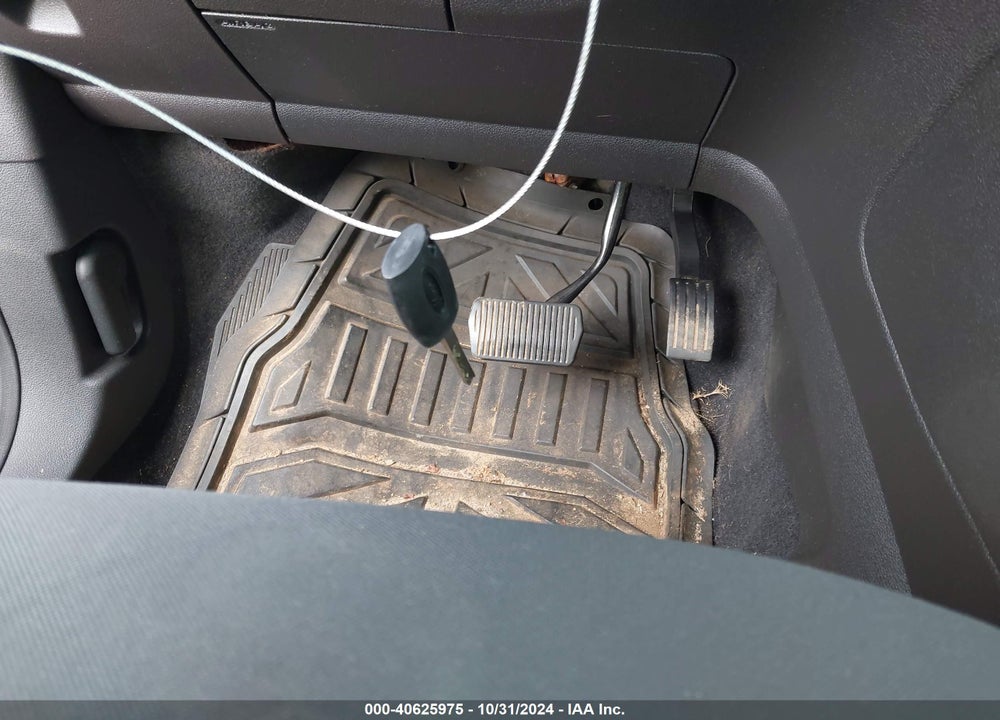 2016 FORD ESCAPE S VIN: 1FMCU0F72GUB87780
