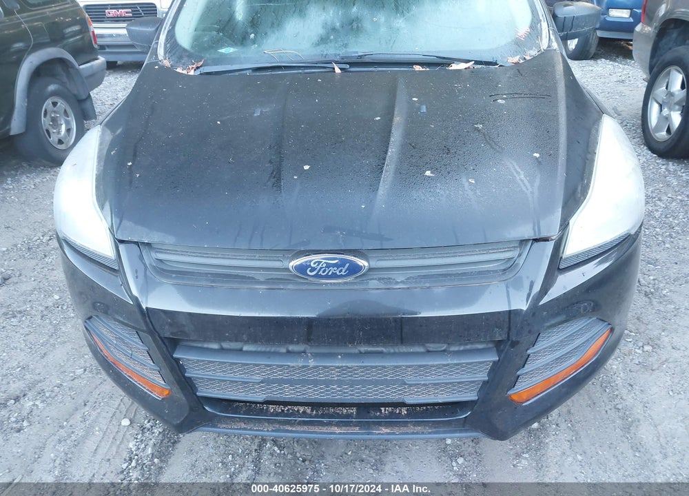 2016 FORD ESCAPE S VIN: 1FMCU0F72GUB87780