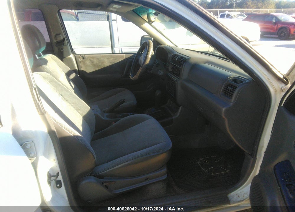 2001 HONDA PASSPORT EX/LX VIN: 4S6CK58WX14401095