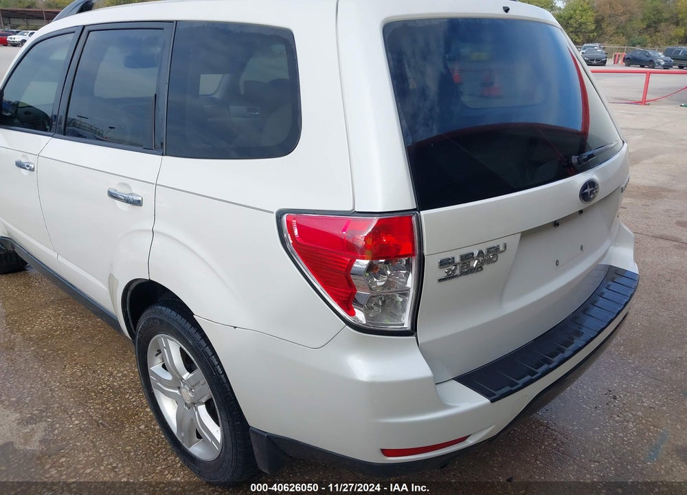 2010 SUBARU FORESTER 2.5X PREMIUM VIN: JF2SH6CCXAH914013