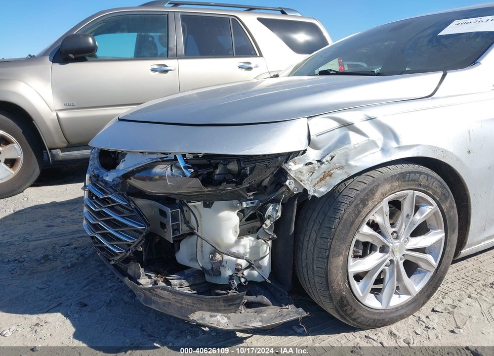 2019 CHEVROLET MALIBU LT VIN: 1G1ZD5ST1KF137537