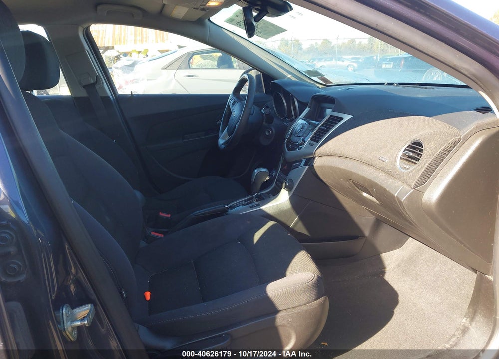 2014 CHEVROLET CRUZE 1LT AUTO VIN: 1G1PC5SB4E7413838