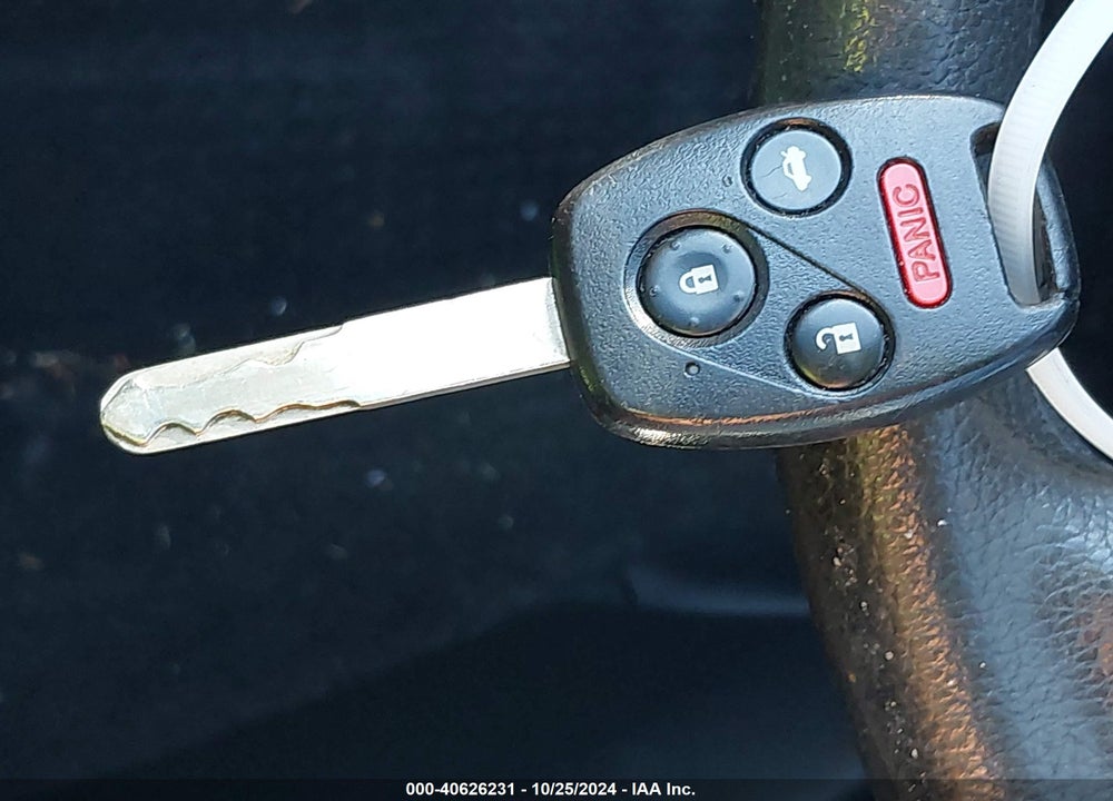 2012 HONDA ACCORD 2.4 LX VIN: 1HGCP2F33CA194982