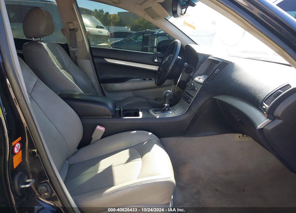 2008 INFINITI G35X VIN: JNKBV61F38M252456