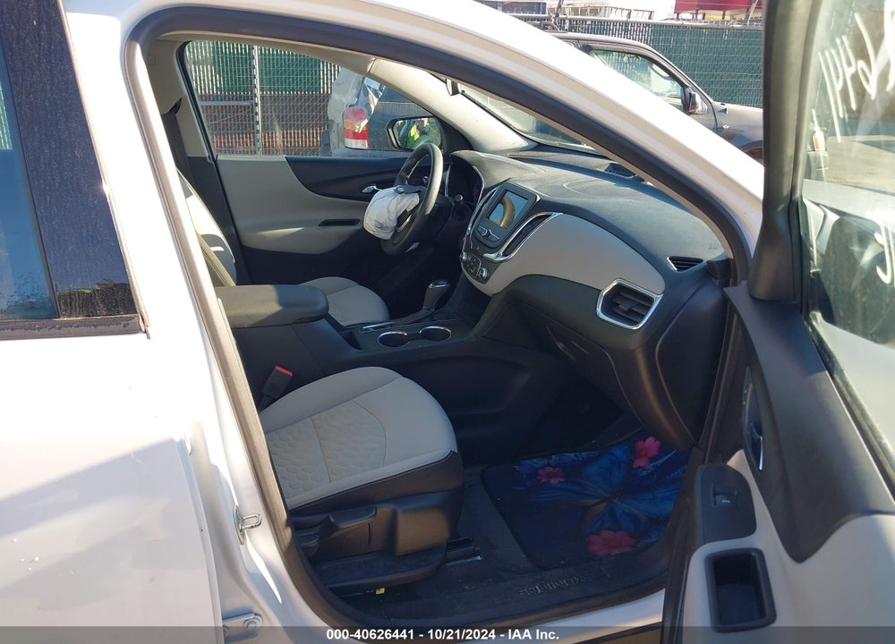 2019 CHEVROLET EQUINOX LS VIN: 3GNAXSEV8KS532695
