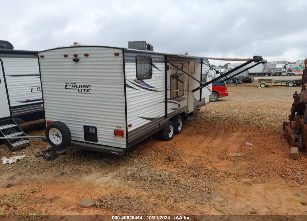 2017 SALEM BY FOREST RIVE CRUISE LITE SERIES M VIN: 4X4TSMB23H7412911