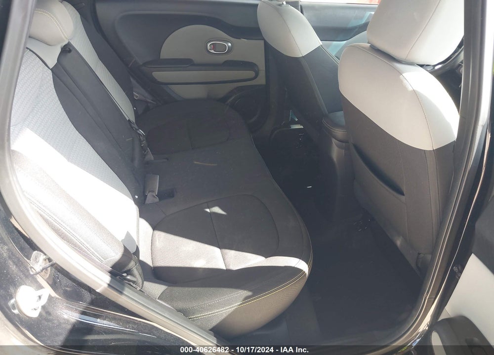 2016 KIA SOUL VIN: KNDJP3A52G7310387