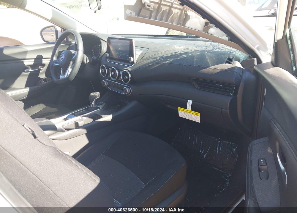 2024 NISSAN SENTRA SV XTRONIC CVT VIN: 3N1AB8CV0RY250185