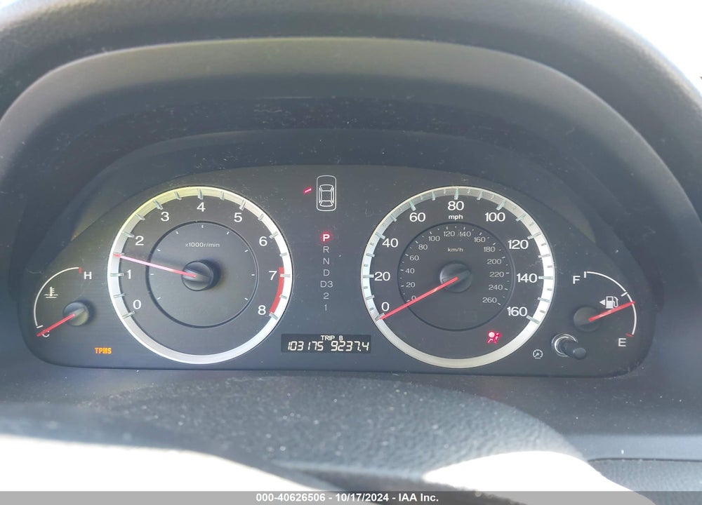 2009 HONDA ACCORD 2.4 LX VIN: 1HGCP263X9A184944