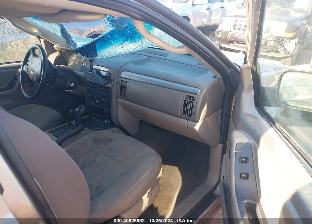 2003 JEEP GRAND CHEROKEE LAREDO VIN: 1J8GW48S73C523019