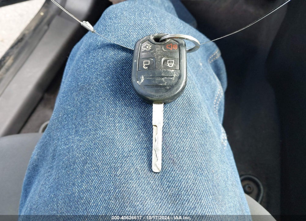 2018 FORD FIESTA VIN: 3FADP4BJ1JM130061