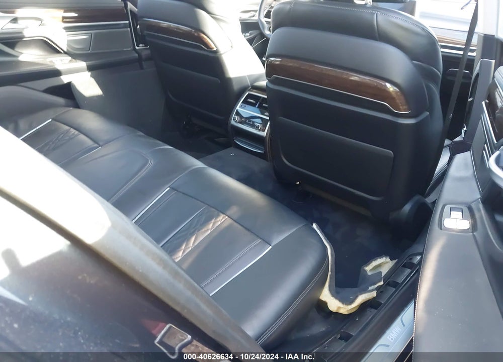 2020 BMW 740I VIN: WBA7T2C08LCD27066
