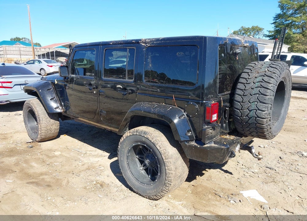 2013 JEEP WRANGLER UNLIMITED SAHARA VIN: 1C4BJWEG3DL592951
