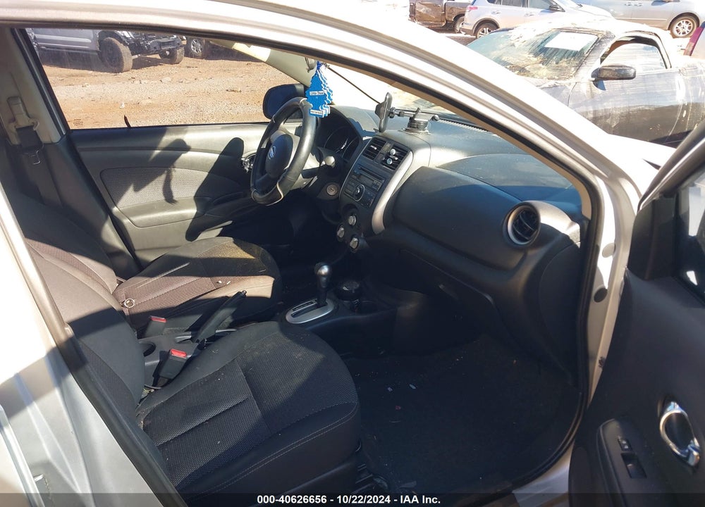 2014 NISSAN VERSA 1.6 SV VIN: 3N1CN7AP3EL811372