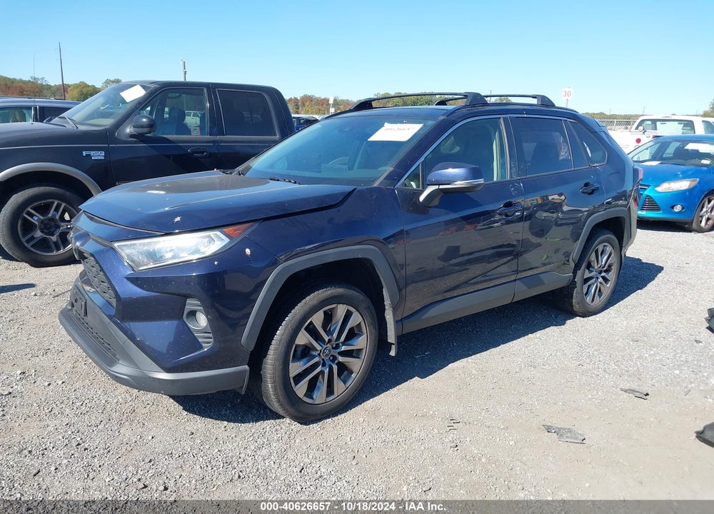 2019 TOYOTA RAV4 XLE PREMIUM VIN: JTMA1RFV7KD008309