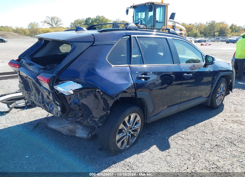 2019 TOYOTA RAV4 XLE PREMIUM VIN: JTMA1RFV7KD008309