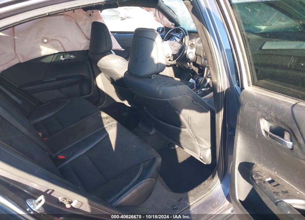 2017 HONDA ACCORD VIN: 1HGCR2F50HA239203
