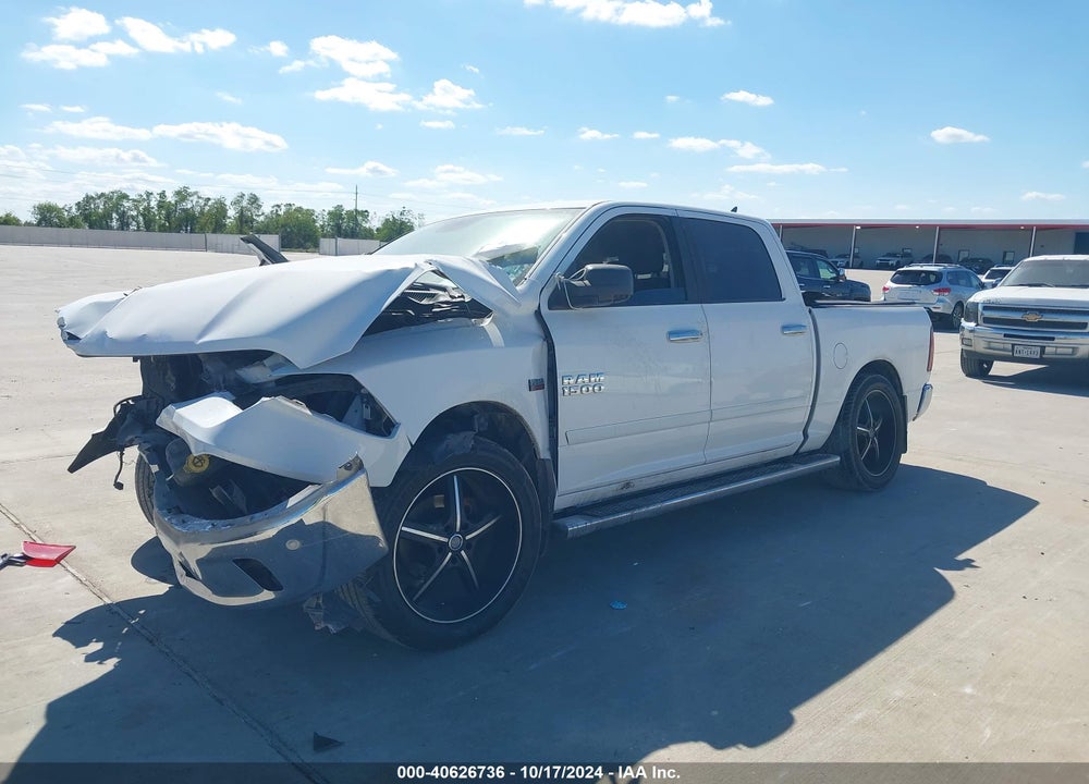 2015 RAM 1500 VIN: 1C6RR6LT4FS604743