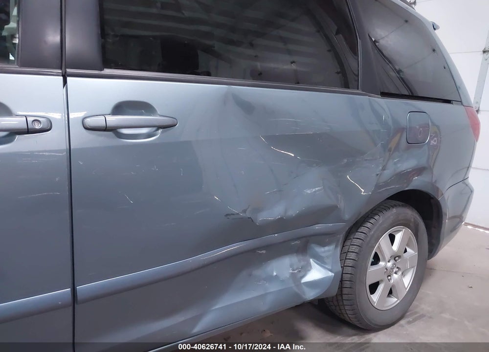 2009 TOYOTA SIENNA LE VIN: 5TDZK23C19S272103