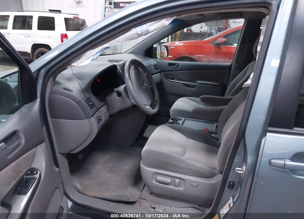 2009 TOYOTA SIENNA LE VIN: 5TDZK23C19S272103