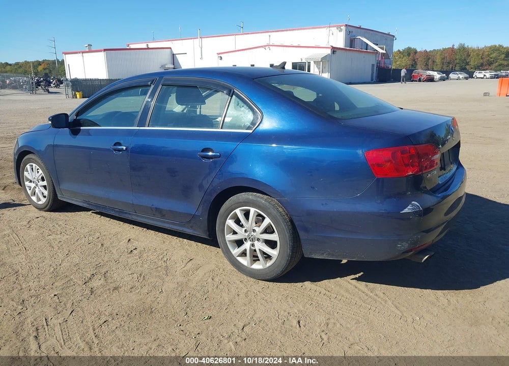2013 VOLKSWAGEN JETTA 2.5L SE VIN: 3VWBP7AJ4DM357802