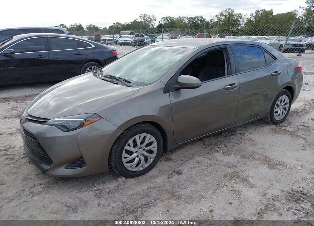 2019 TOYOTA COROLLA LE VIN: 5YFBURHE6KP904963