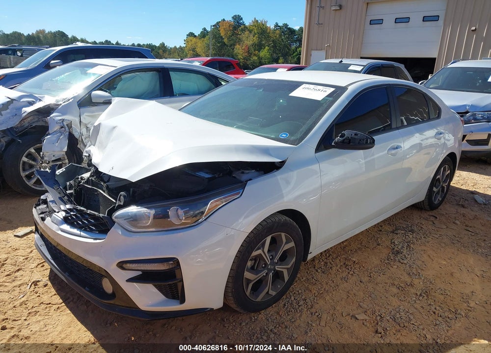 2019 KIA FORTE LXS VIN: 3KPF24AD0KE090385