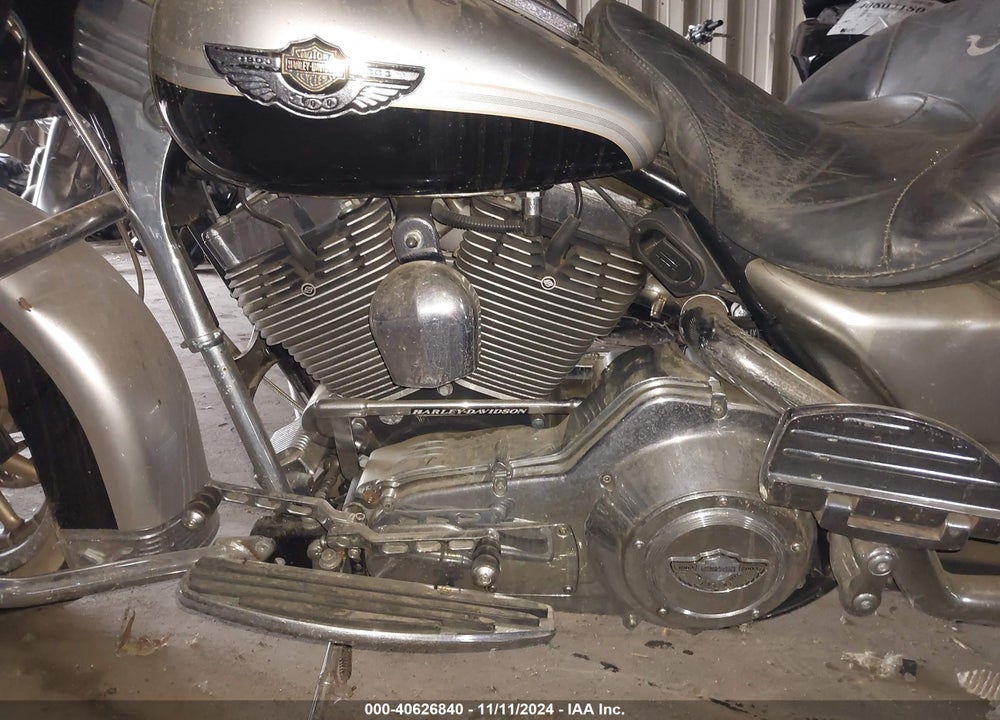 2003 HARLEY-DAVIDSON FLHTCUI ANNIVERSARY VIN: 1HD1FCW433Y625835