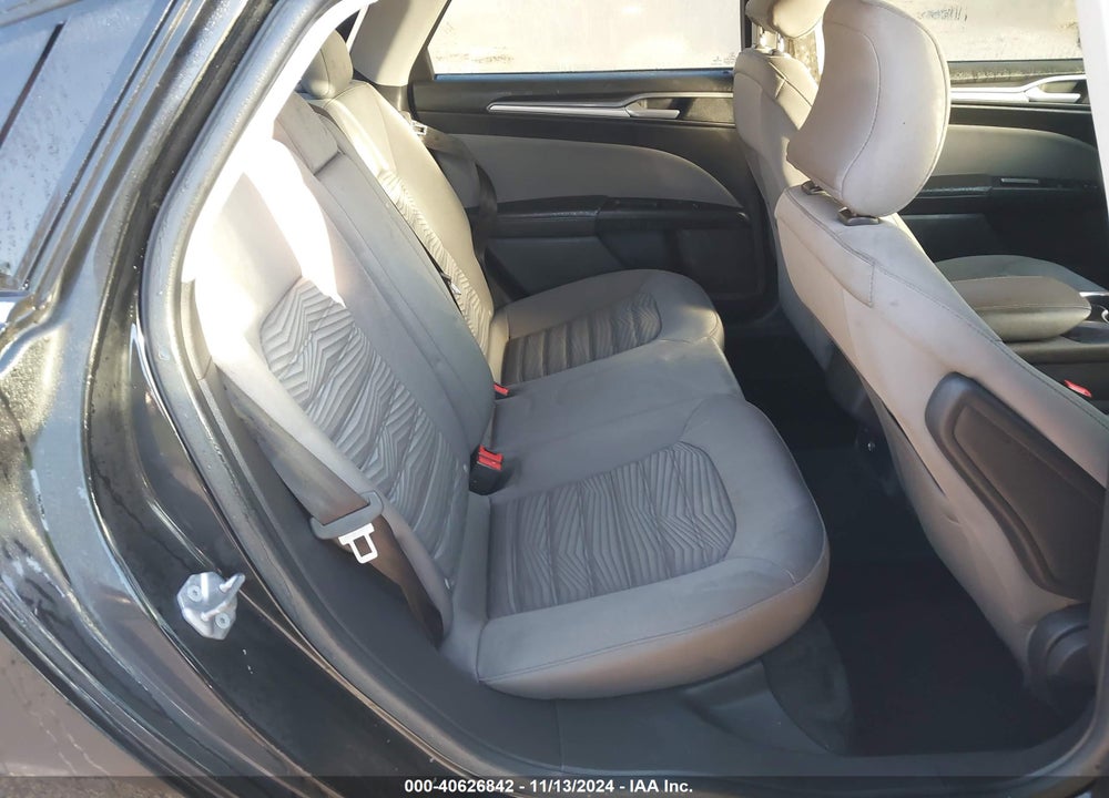 2016 FORD FUSION S VIN: 1FA6P0G74G5120492