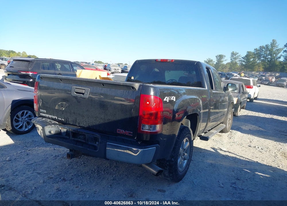 2011 GMC SIERRA 1500 SLE VIN: 1GTR2VE38BZ126929